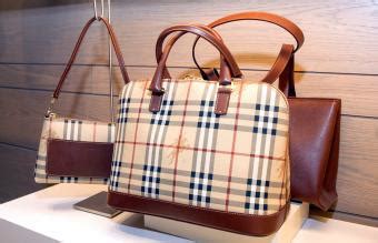 authentic burberry label vs fakes|knockoff burberry handbags in usa.